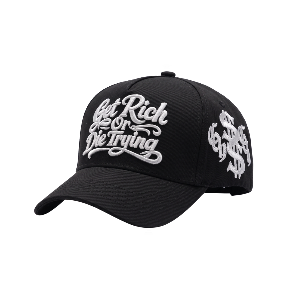 Gorra Get Rich Or Dye Trying negra con bordado frontal blanco y símbolos gráficos en los laterales.