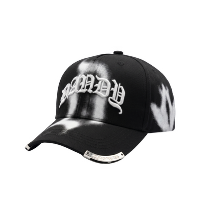 Gorra Project 001 negra con bordado blanco y acabado efecto spray