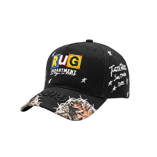 Gorra Rug Dept negra con bordado multicolor, detalles blancos y visera estampada