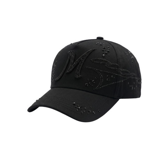 Gorra Mago Total Black negra con bordado tonal y aplicaciones de pedrería negra