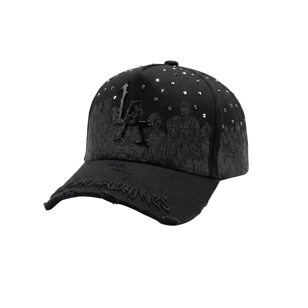 Gorra La Última Cena negra con gráfico tonal, logo negro brillante y pedrería