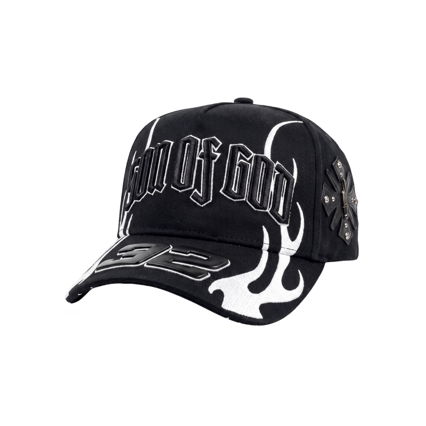 Gorra Son of God negra con bordado blanco, detalles de llamas y cruz lateral